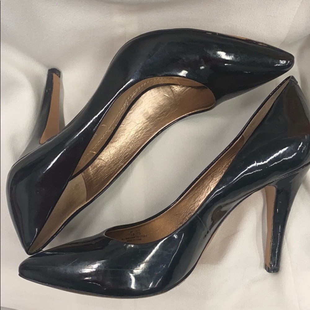 BCBGeneration Bg-Cielo patent pumps, size 7.5